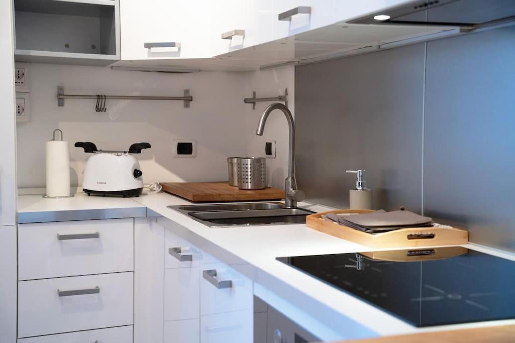 - 10 Min Duomo- M3 - Urban Retreat Appartement